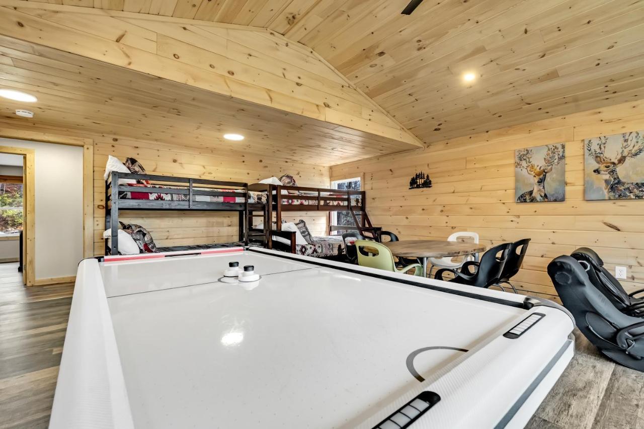 Whispering Winds, Hot Tub, Game Room, Wifi, 1089 Free Tickets Each Paid Day, Dollywood And More Gatlinburg Eksteriør bilde