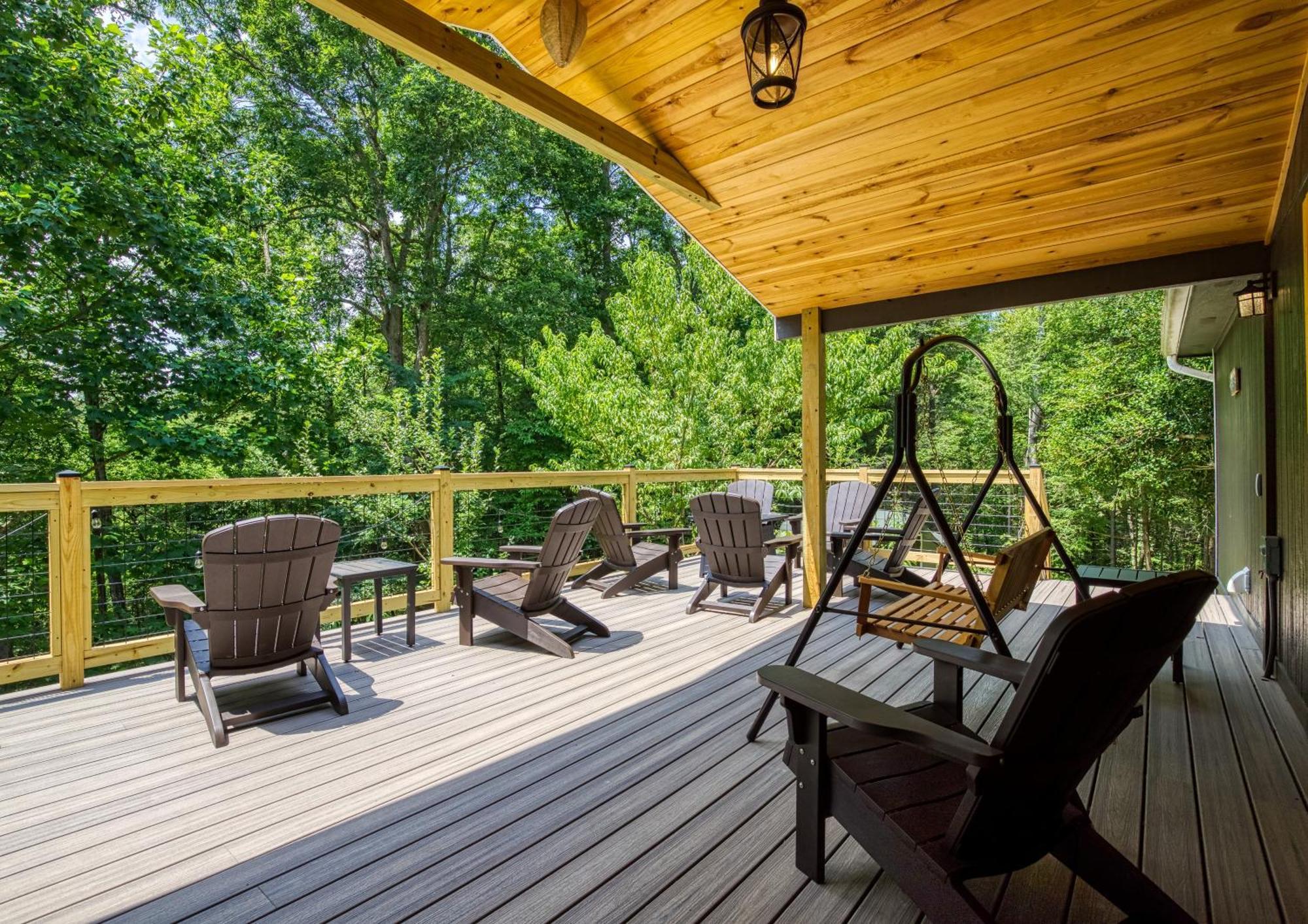Whispering Winds, Hot Tub, Game Room, Wifi, 1089 Free Tickets Each Paid Day, Dollywood And More Gatlinburg Eksteriør bilde